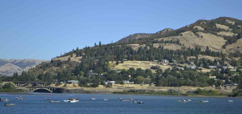 Recreational boaters dot the water below The Dalles.